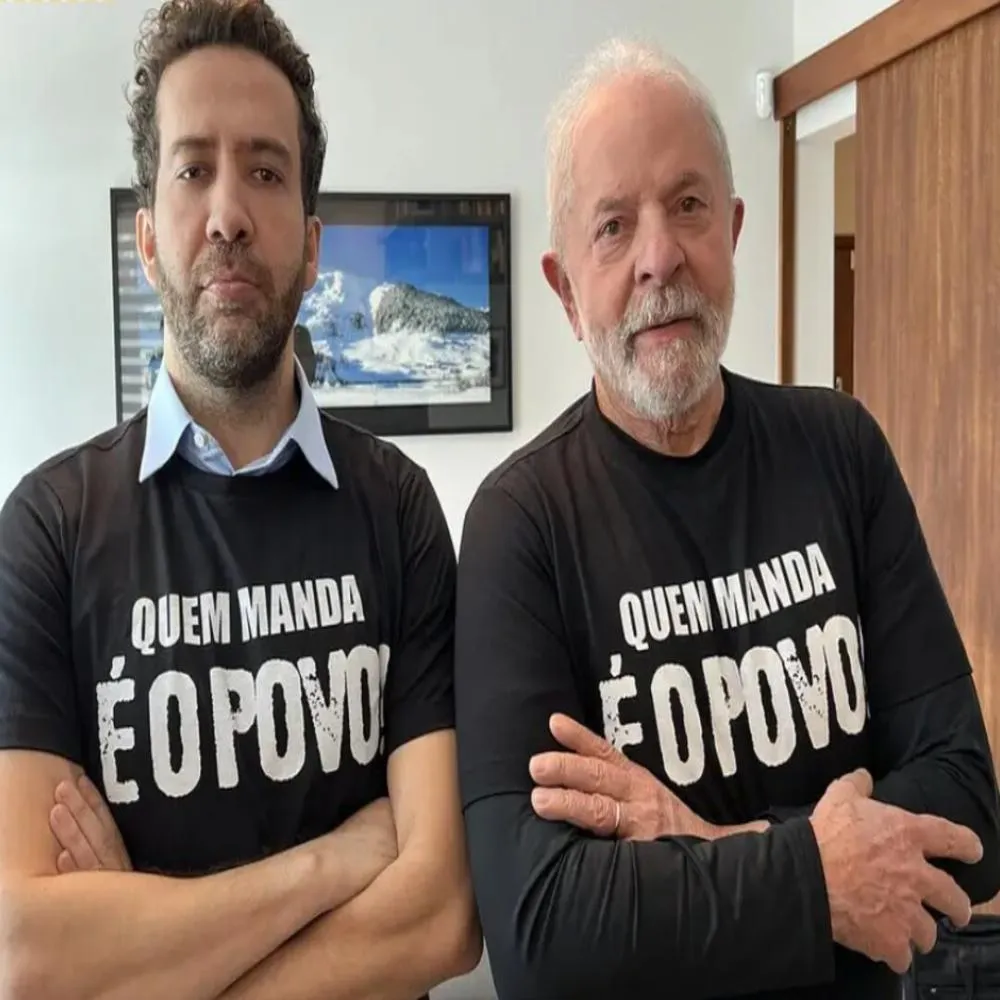 Janones convoca militância para campanha de Lula: 'Vai começar a guerra'