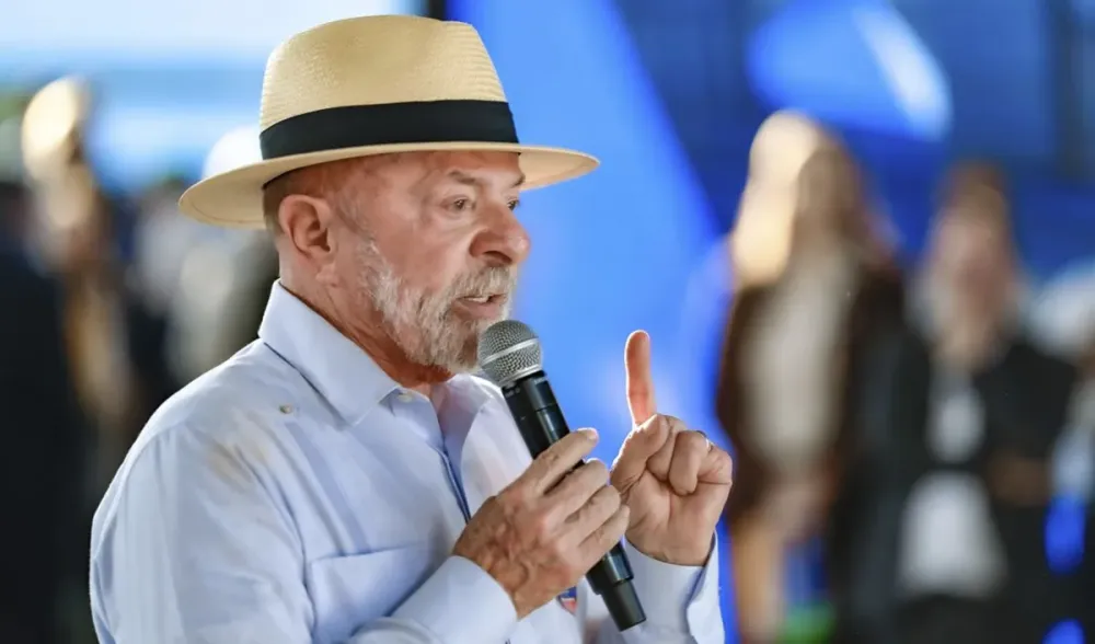 'Nessa campanha, vai ter muita IA, porque o lado de lá não sabe dizer a verdade, só sabe mentir', diz Lula