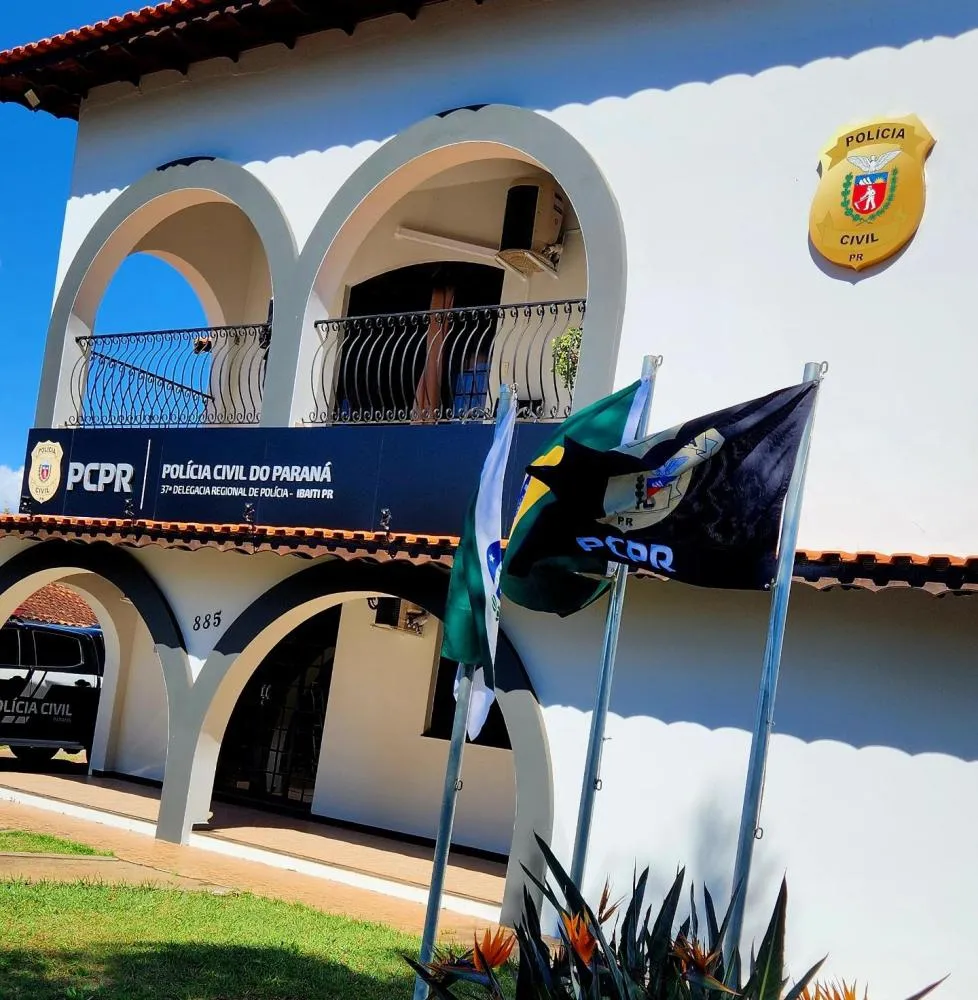IBAITI: Polícia prende mulher em flagrante por tráfico de drogas