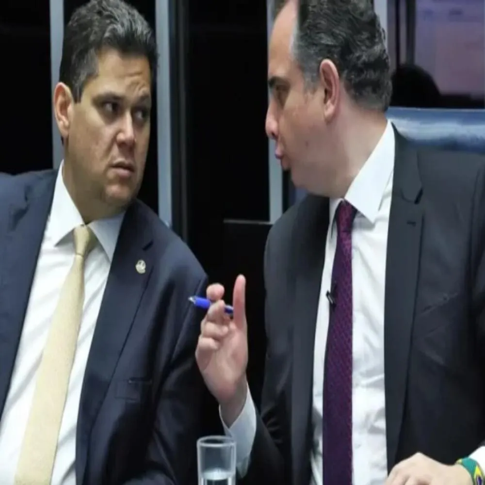 Alcolumbre indica Pacheco para vaga de ministro do TCU