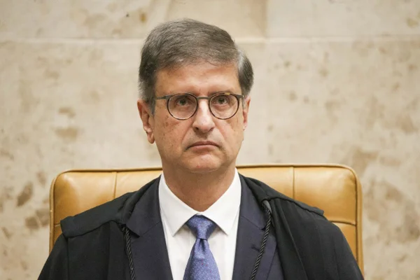 PGR diz que investigação aberta por Mendonça sobre Moraes é nula e pede o encerramento