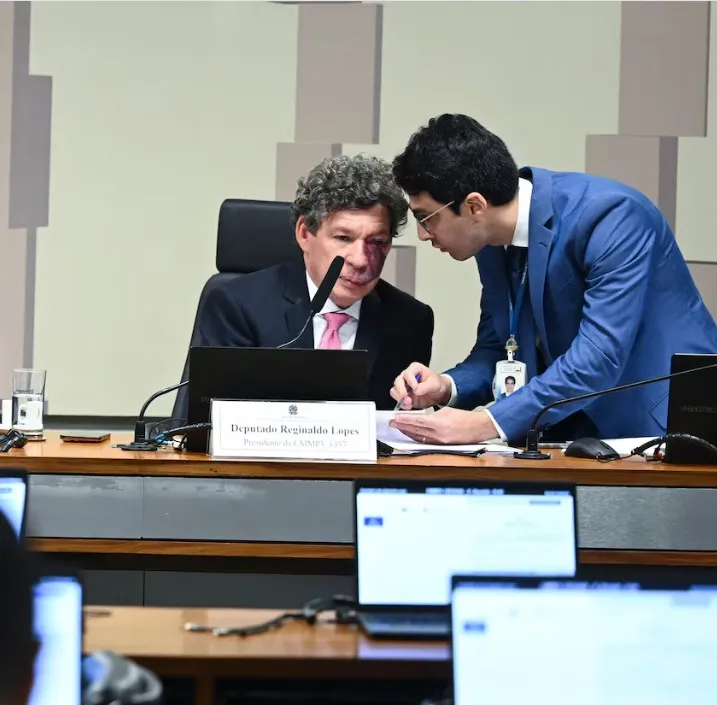 “TAXA DAS BLUSINHAS”: Comissão mista aprova fim do imposto criado pelo Governo