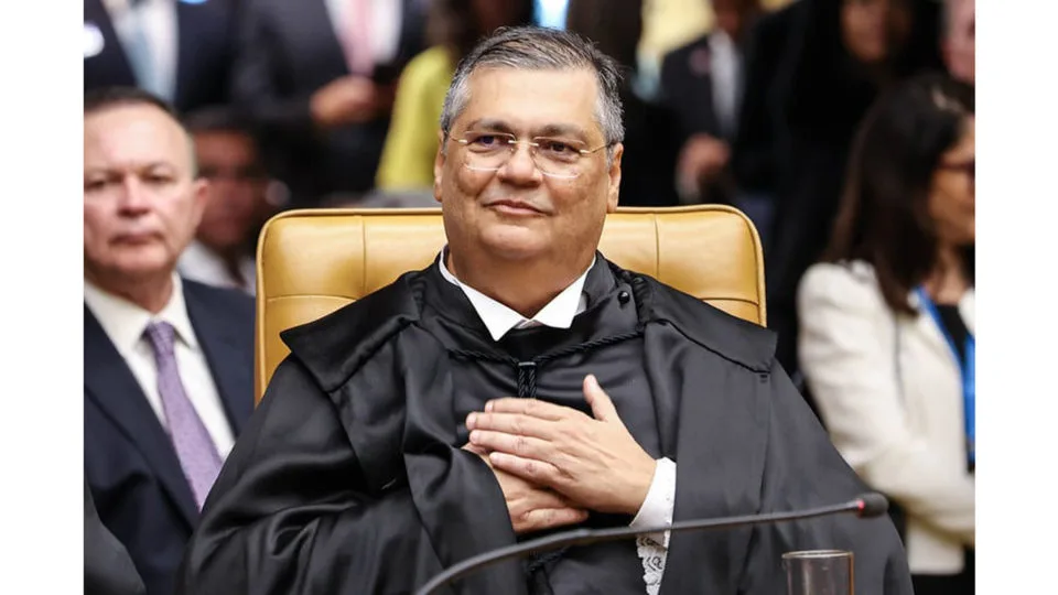 Flávio Dino defende que STF é 'maior do que qualquer um' em meio à crise na corte
