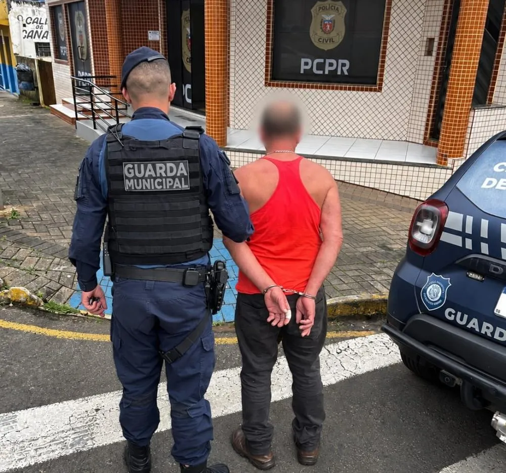 Homem é preso após descumprir medida protetiva e ameaçar mulher em Telêmaco Borba