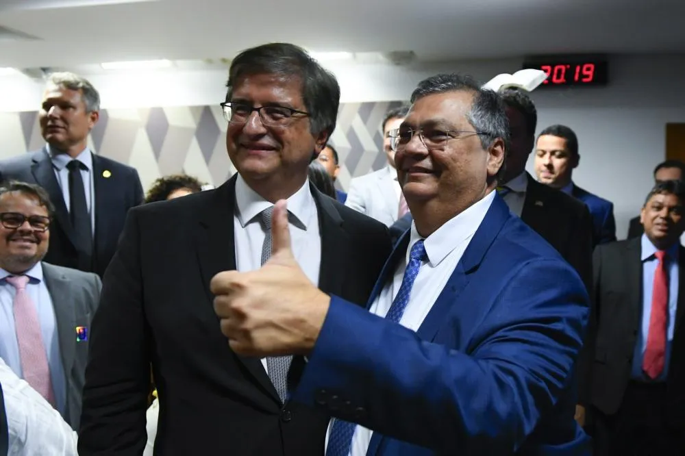 Gonet fica fora de investigação no caso Master com voto de irmão de Dino