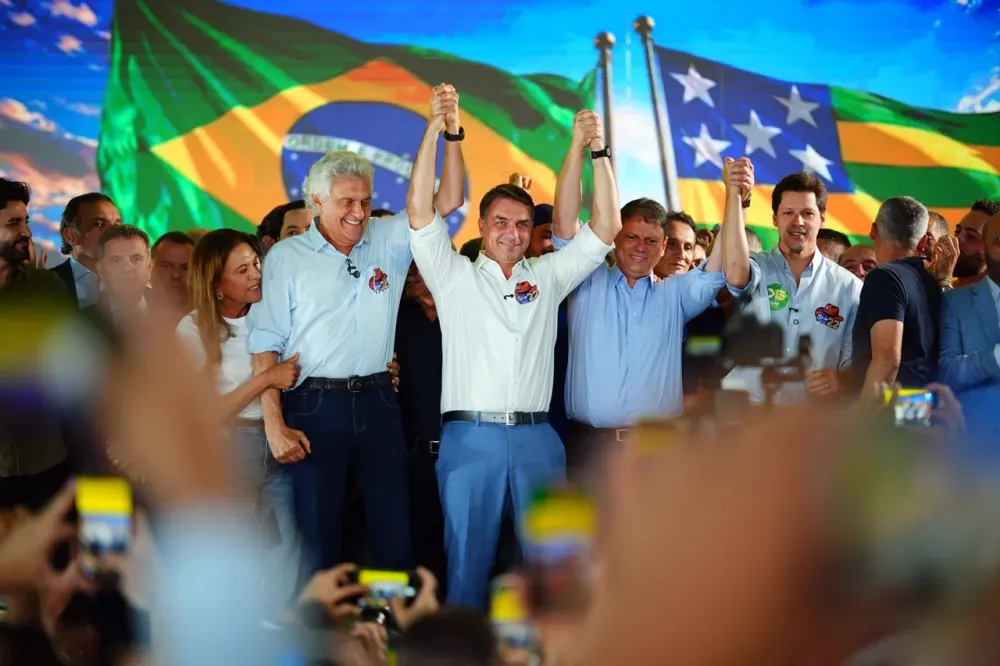  Vittor Sales/ Divulgação Campanha Flávio Bolsonaro