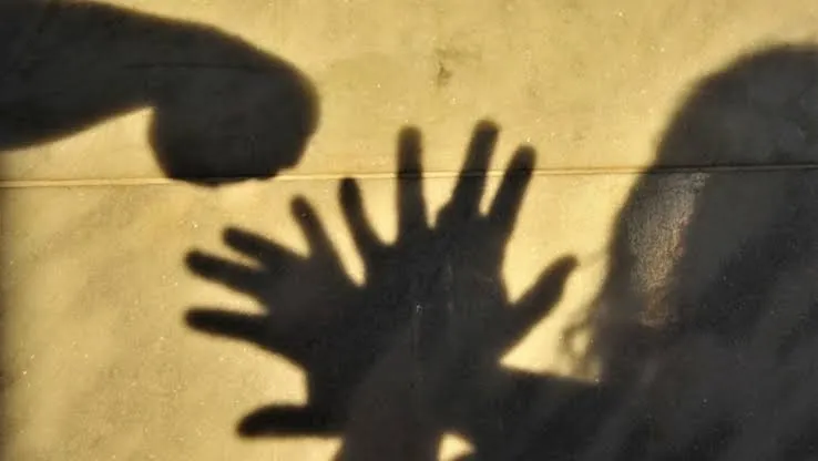 Pai é acusado de esfaquear o próprio filho de 21 anos em Assaí 