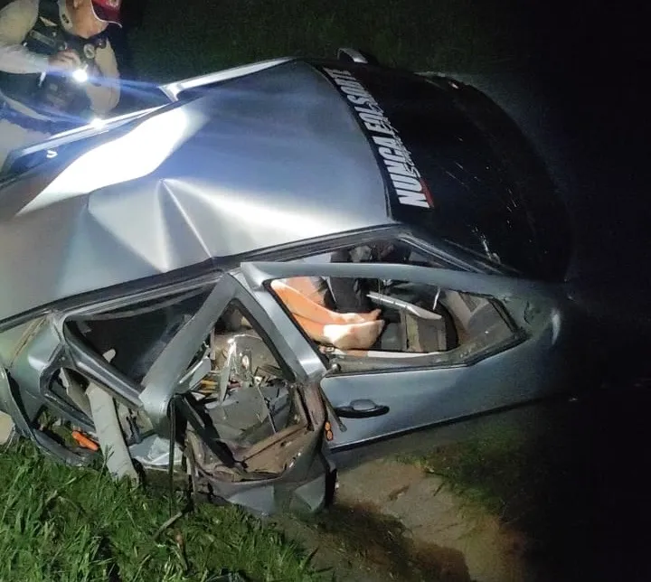 Colisão deixa dois feridos na PR-151, em Castro
