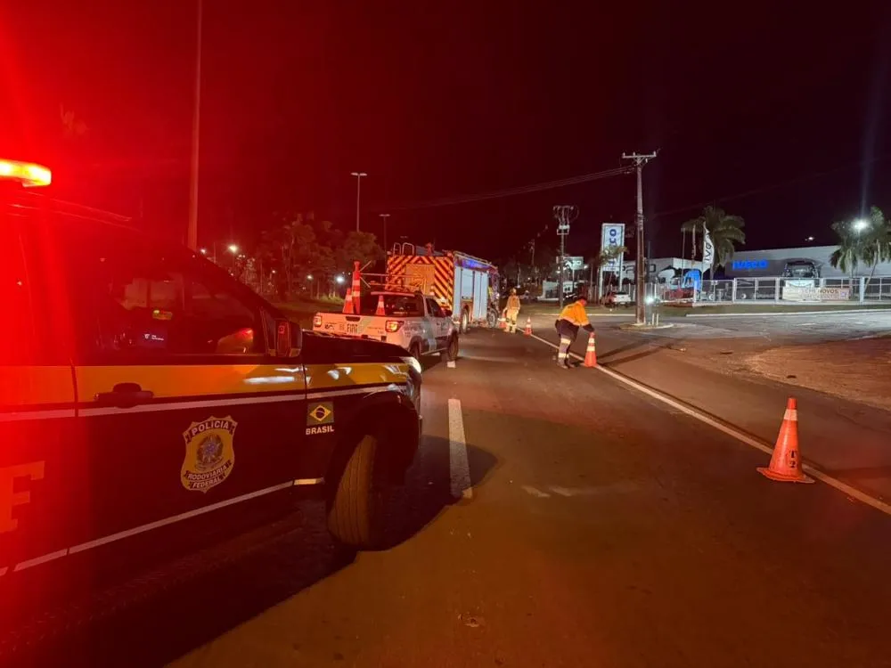 PRF atende sinistro com dois óbitos na BR-369, em Cambé